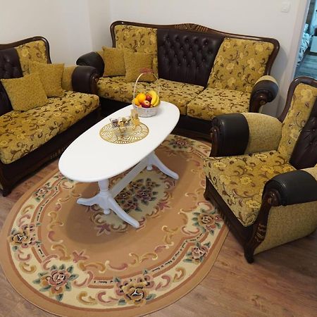 Apartments Manitovac M Nikšić Eksteriør bilde