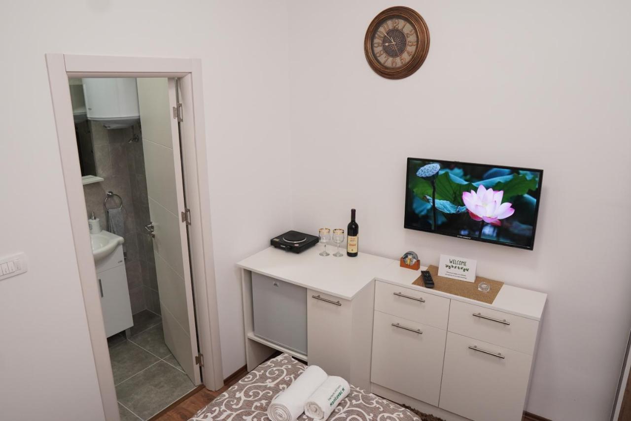 Apartments Manitovac M Nikšić Eksteriør bilde