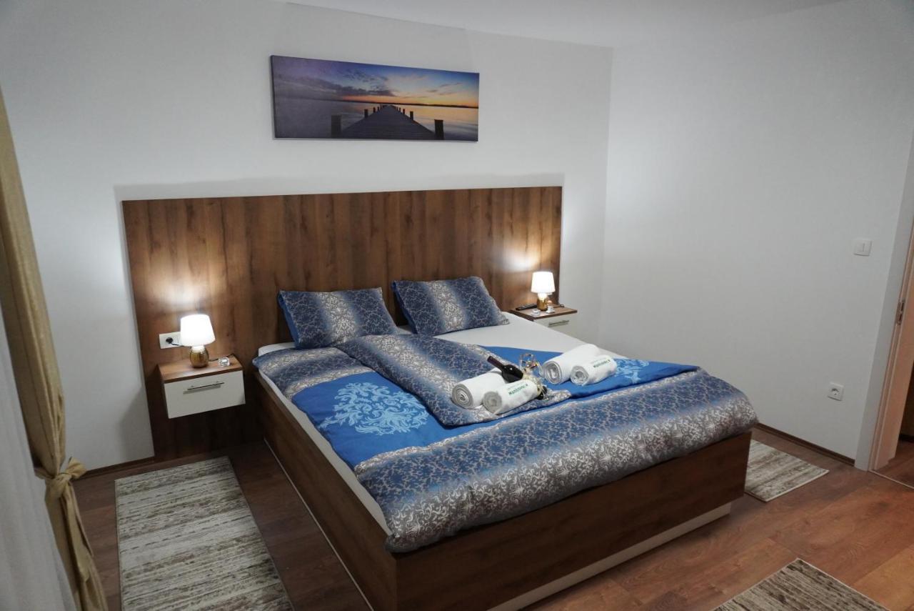 Apartments Manitovac M Nikšić Eksteriør bilde